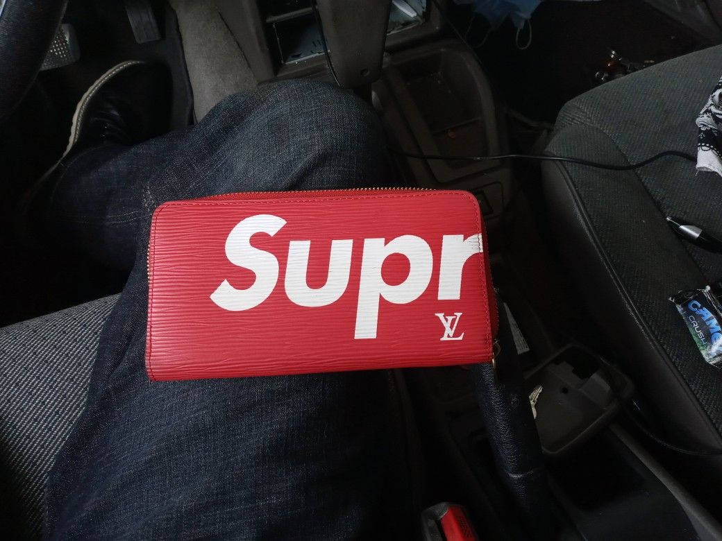 Louis Vuitton X Supreme Brazza Wallet EPI Red