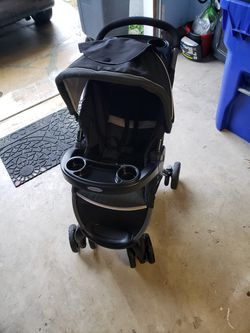 LIKE NEW Graco Fast Action Stroller (Works with all QuicK Connect Carseats From GRACO Thumbnail