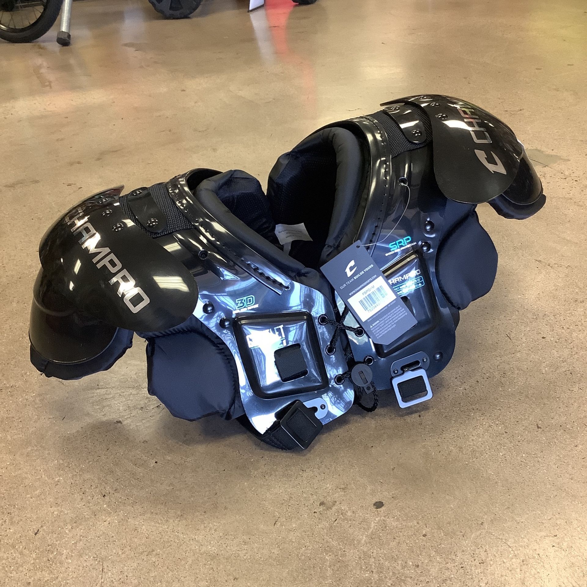 New Champro Gauntlet 1 Youth Football Shoulder Pads Size Youth Medium