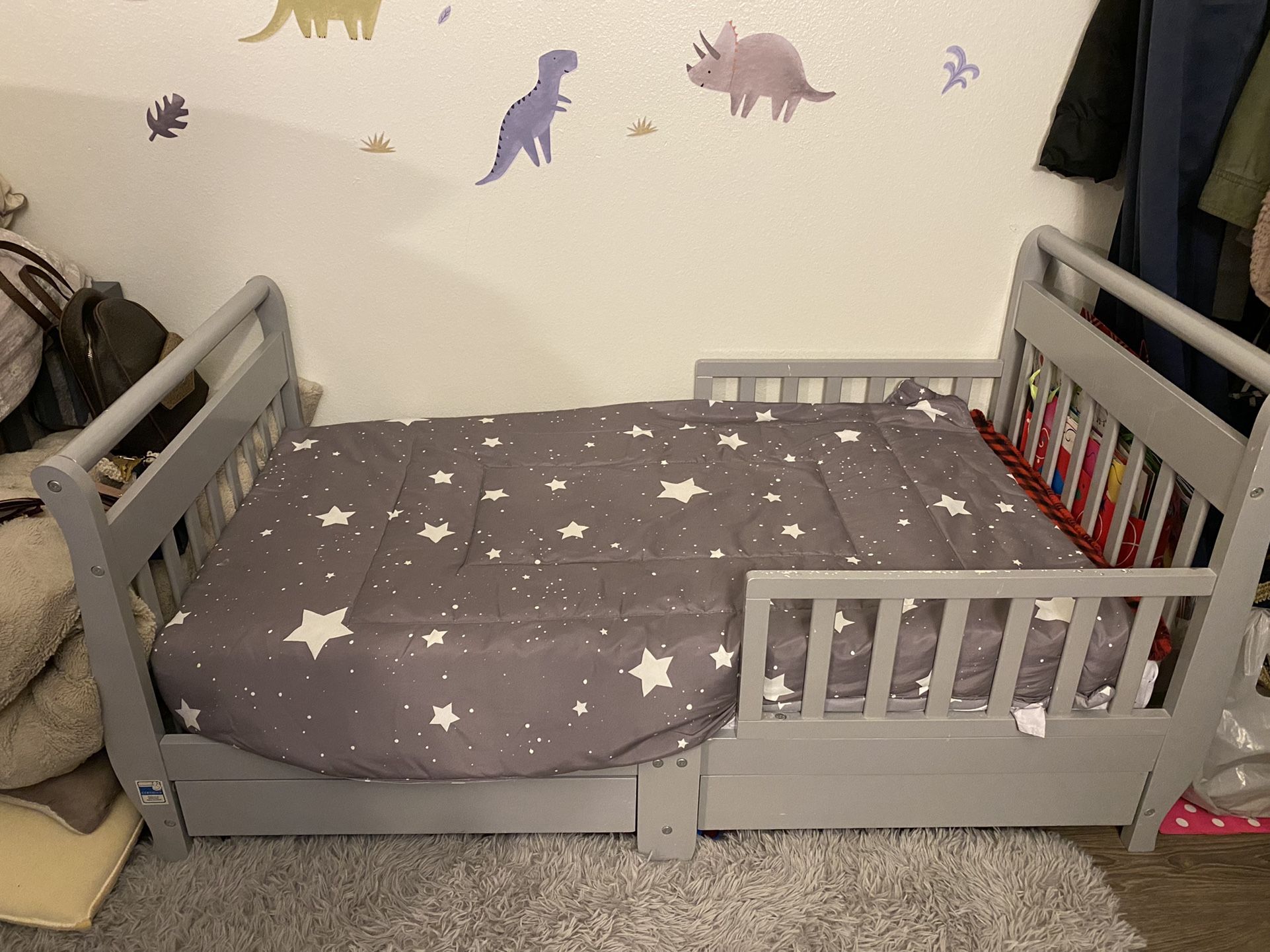 Toddler Bed / Cama Para Bebe