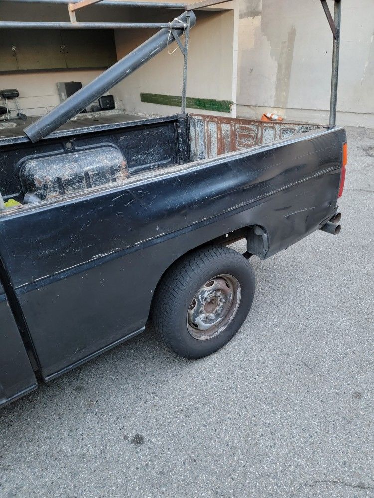 1993 Nissan Truck