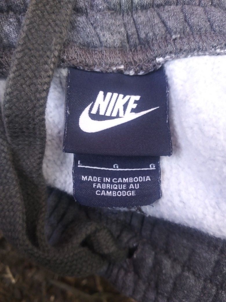 Nike Joggers