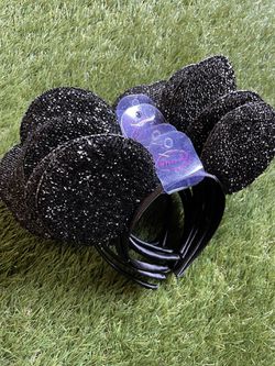 Mickey Ear Party Favors (9): Disney, Mouse Ears, Themed Party, DIY projects  Thumbnail