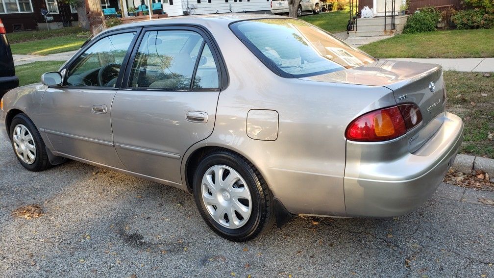 2001 Toyota Corola Le Automatic Solo 100 K Millas