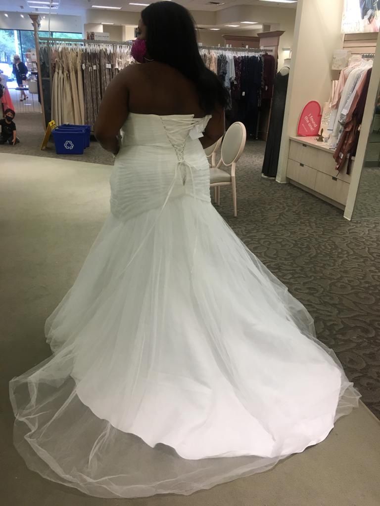 Davids Bridal Wedding Gown