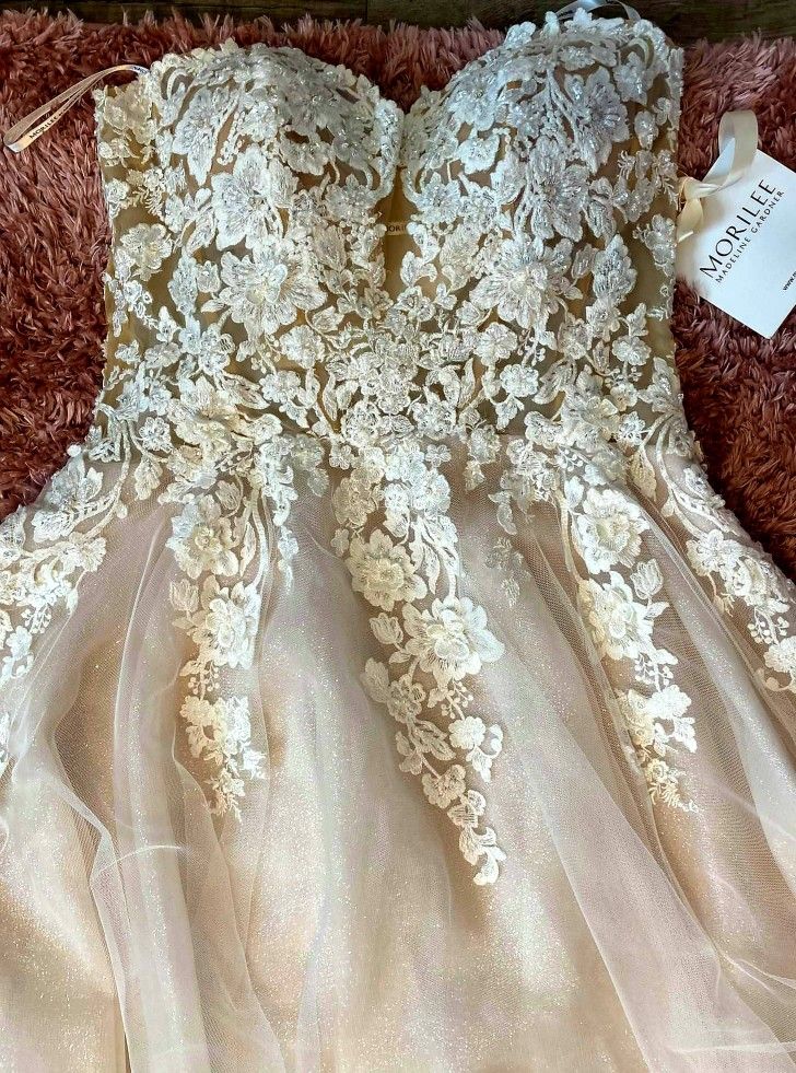 Size 14 New Wedding Dress