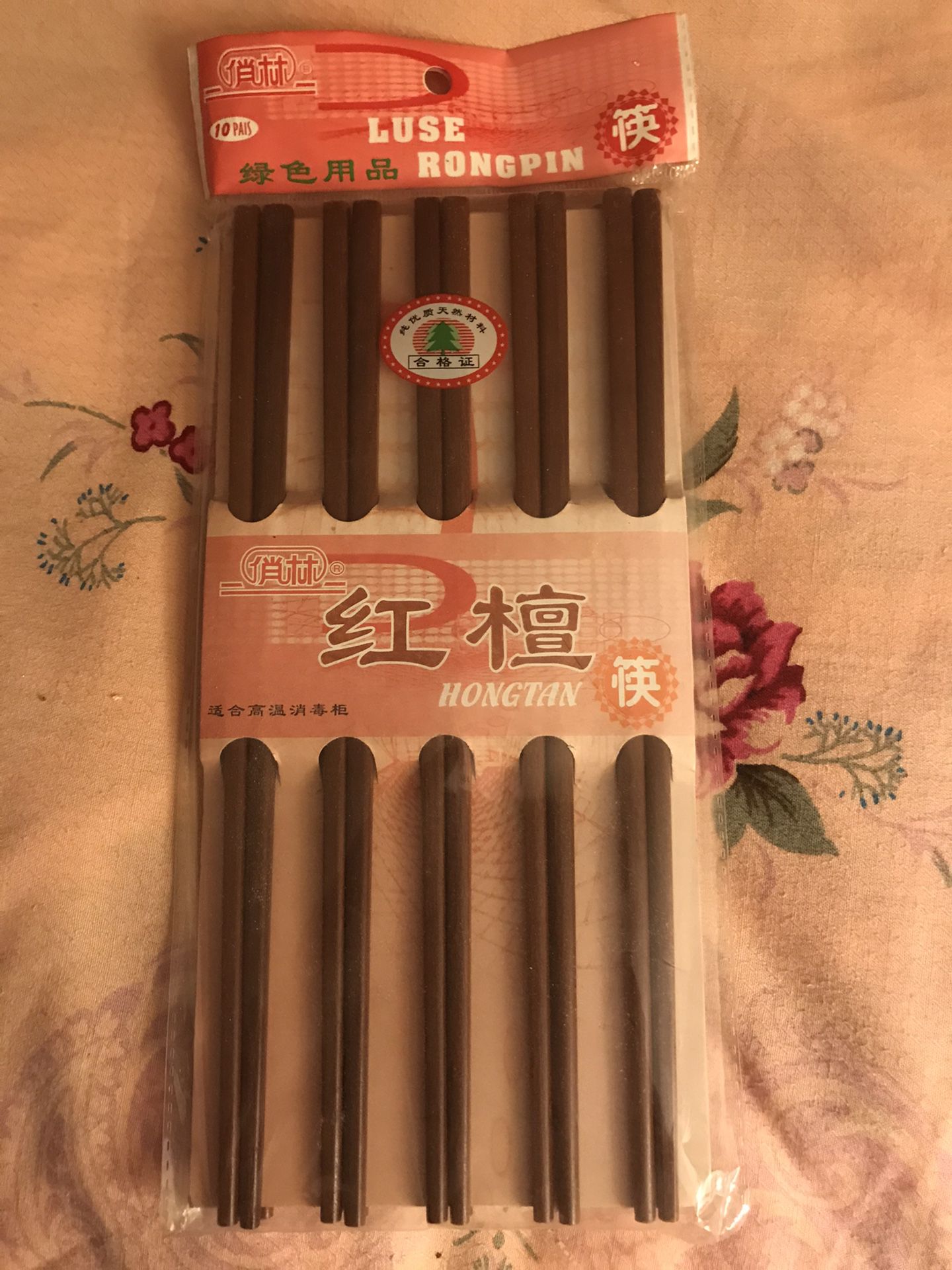 New red wood chopsticks, 10 pairs