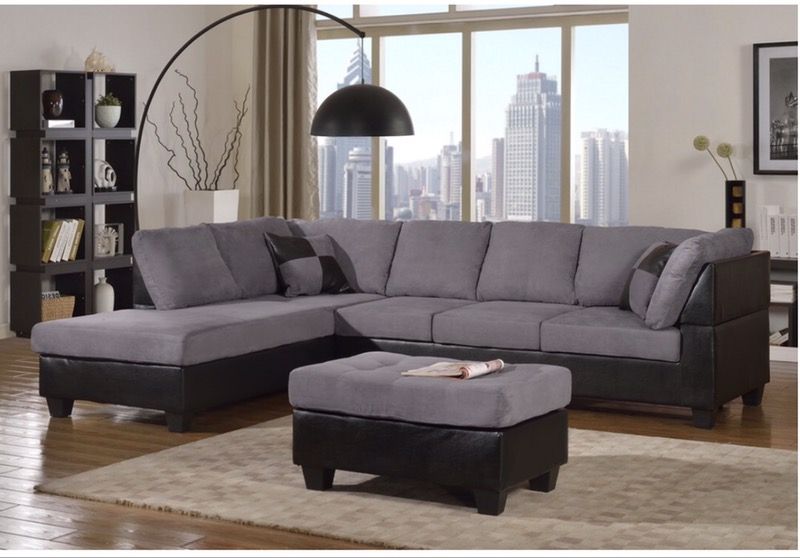 Brand new in the boxes Grey sectional with free ottoman