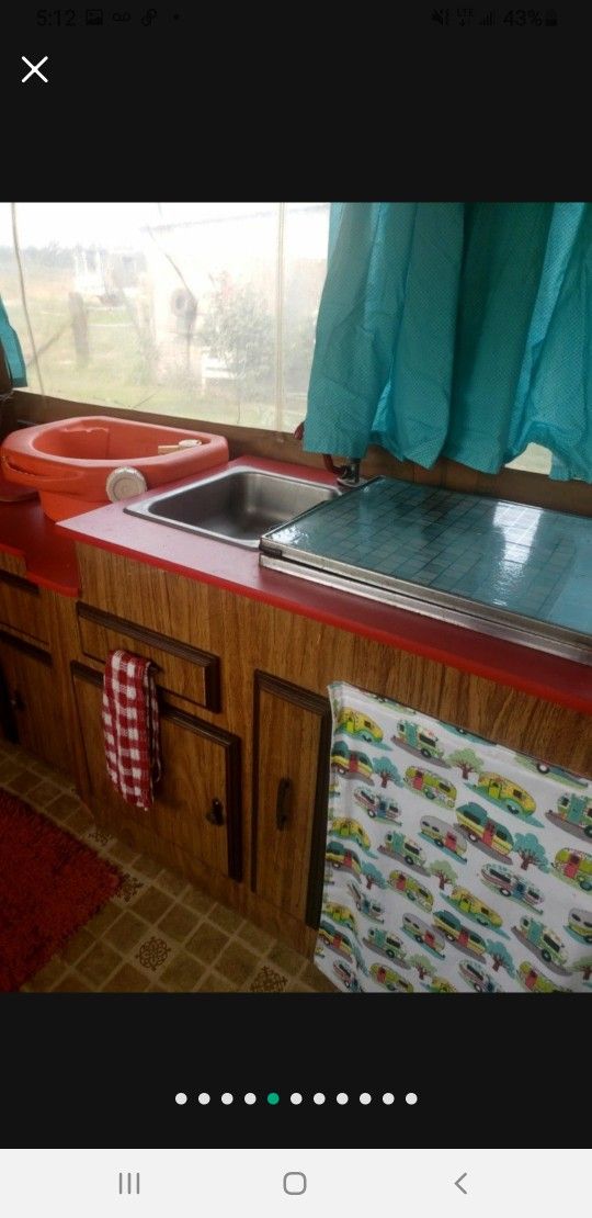 Pop Up Camper!!