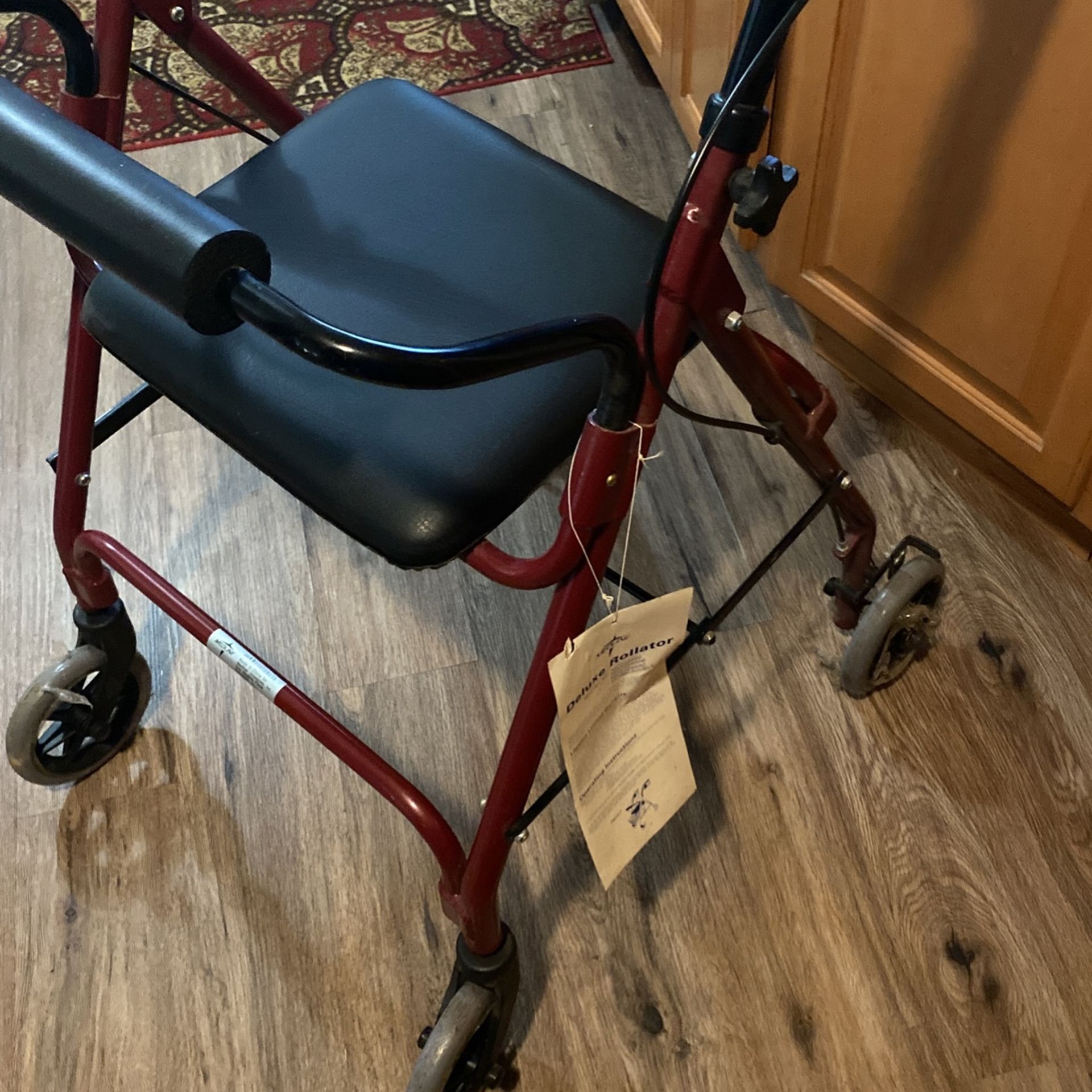 4 Wheels Rollator