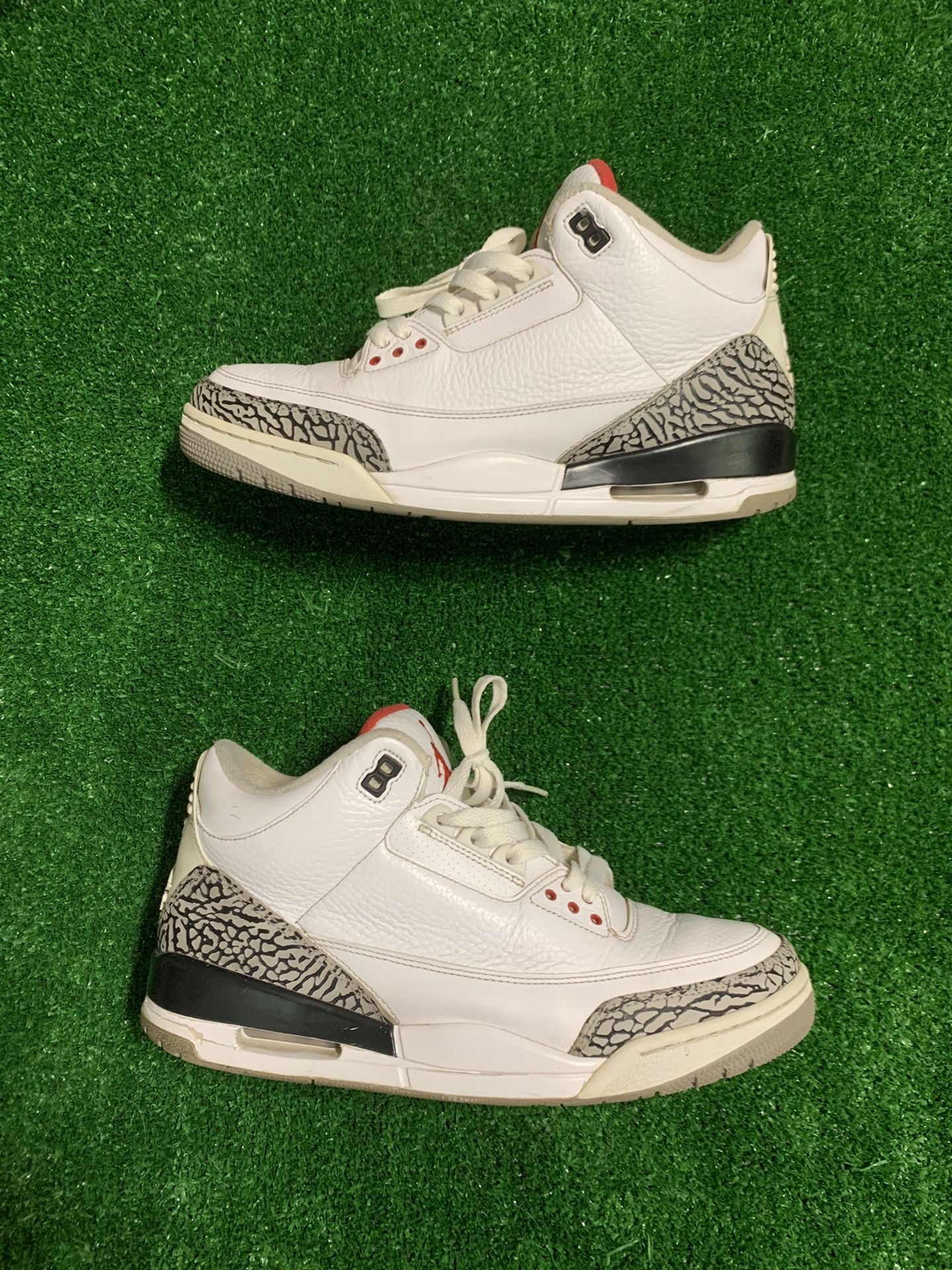 AIR JORDAN 3S “WHITE CEMENT” (SIZE 11)