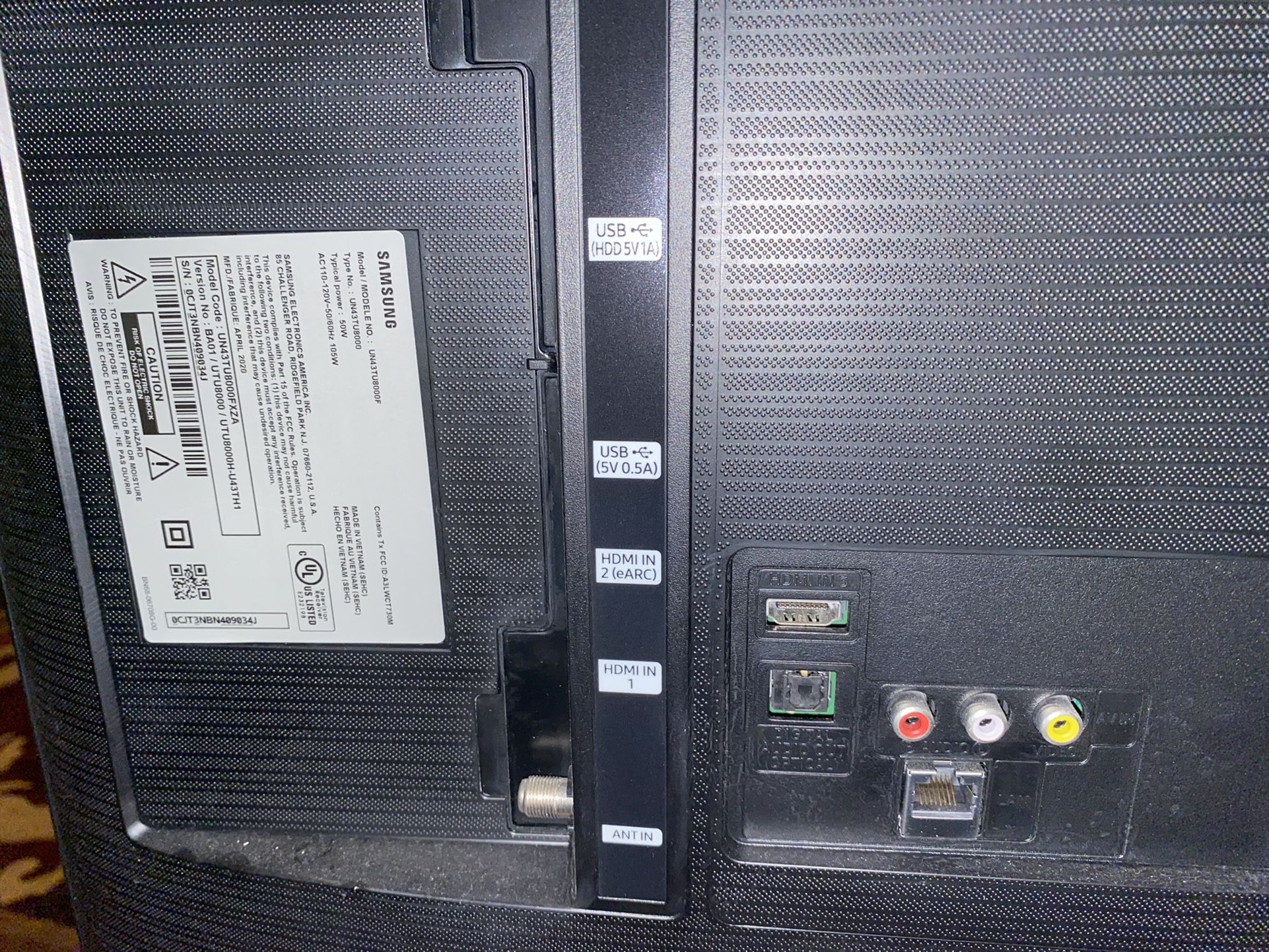 Samsung 43” TV