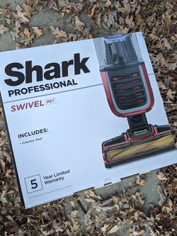 Shark Professional Swivel Pet Upright Vacuum with Self-cleaning Brushroll Thumbnail