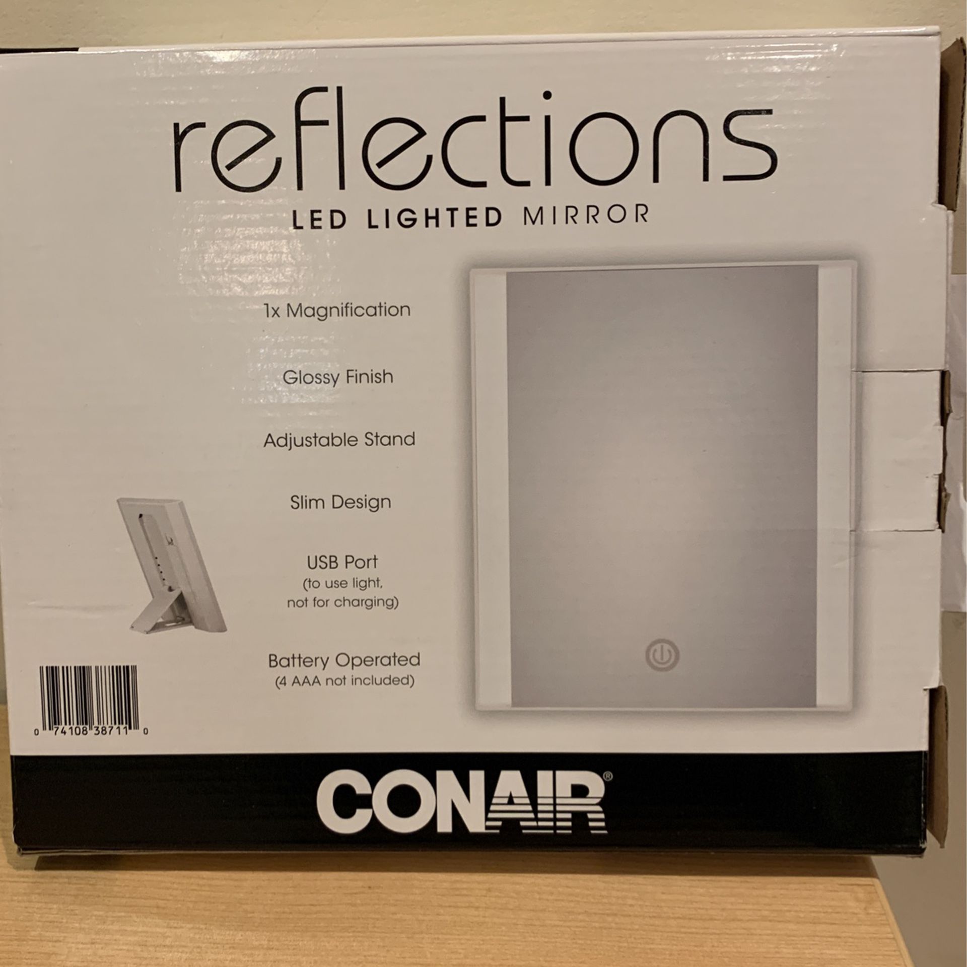 New in box Conair Reflections LED lighted makeup mirror
