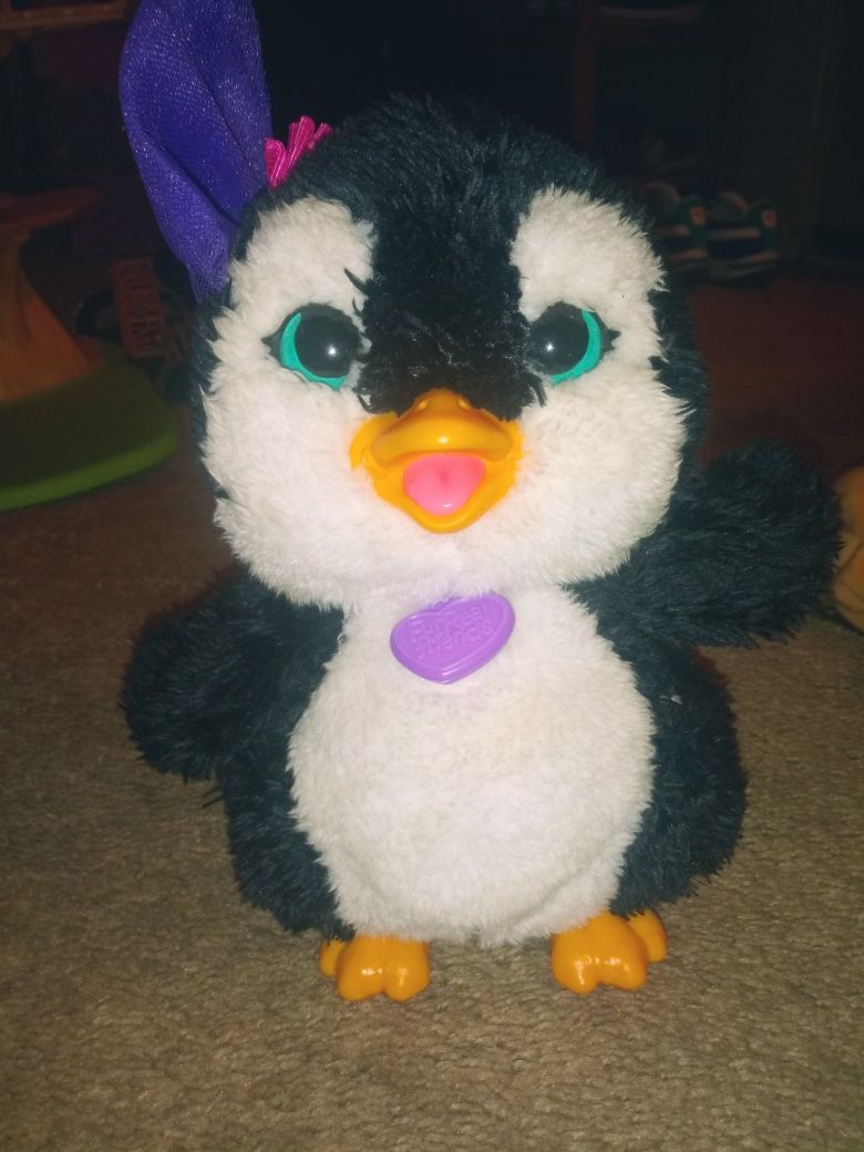 FurReal Friends Penquin