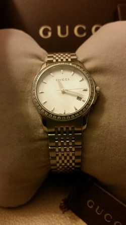 Brand new! High Authentic *GUCCI* Women watch for Model YYA82033 for Sale in Baldwin Park, CA - OfferUp