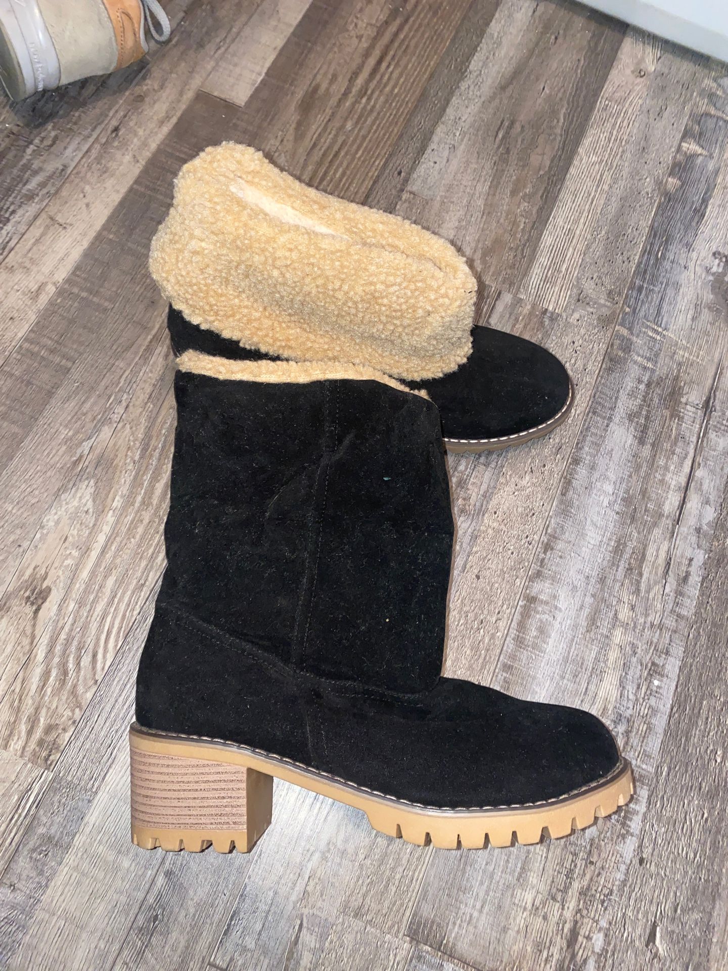 Womens Winter Snow Boots Round Toe Suede Chunky mid Heel Faux Fur Warm Ankle Booties