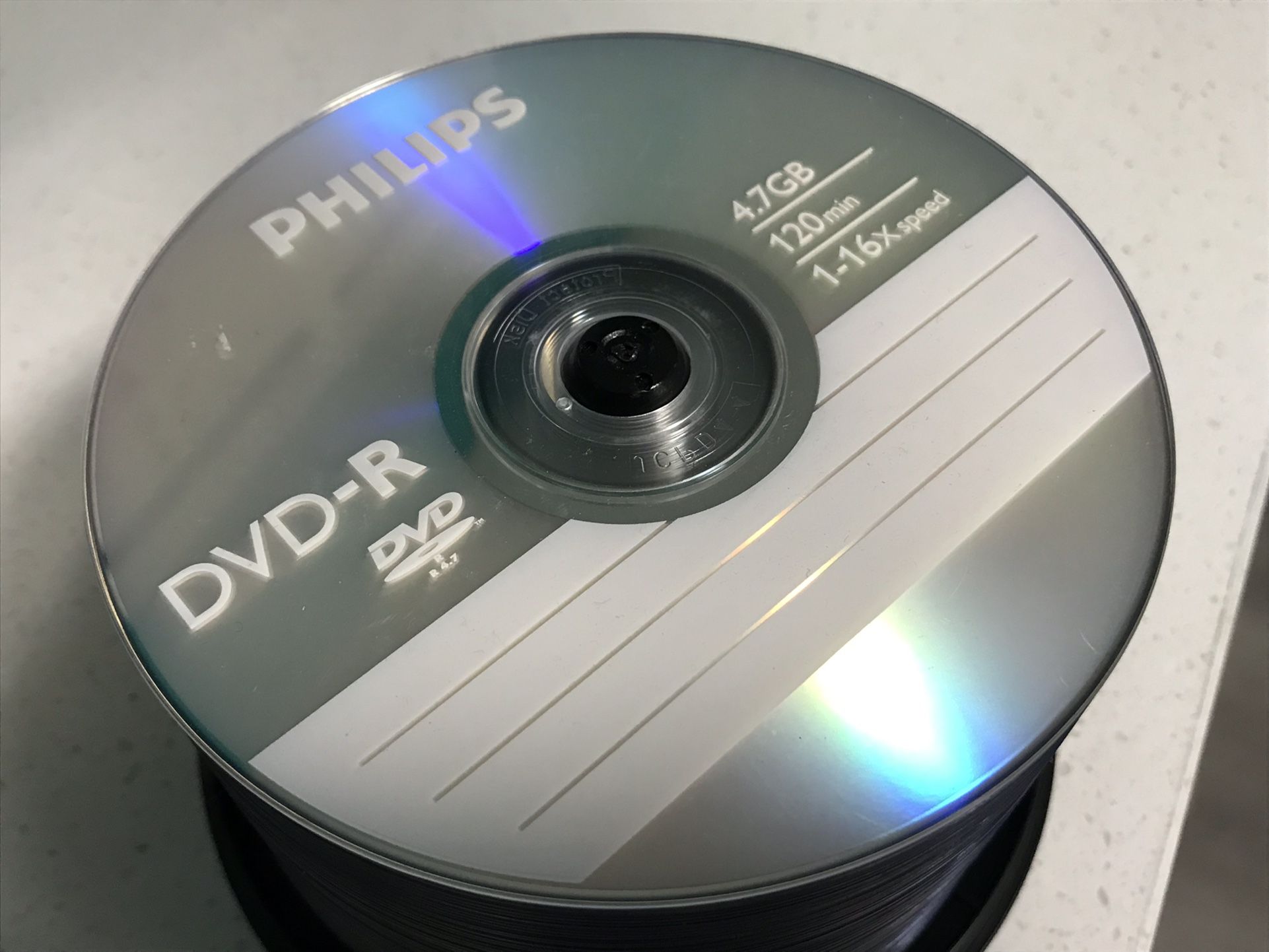 40 DVD-R Philips + Hard Slim Cases