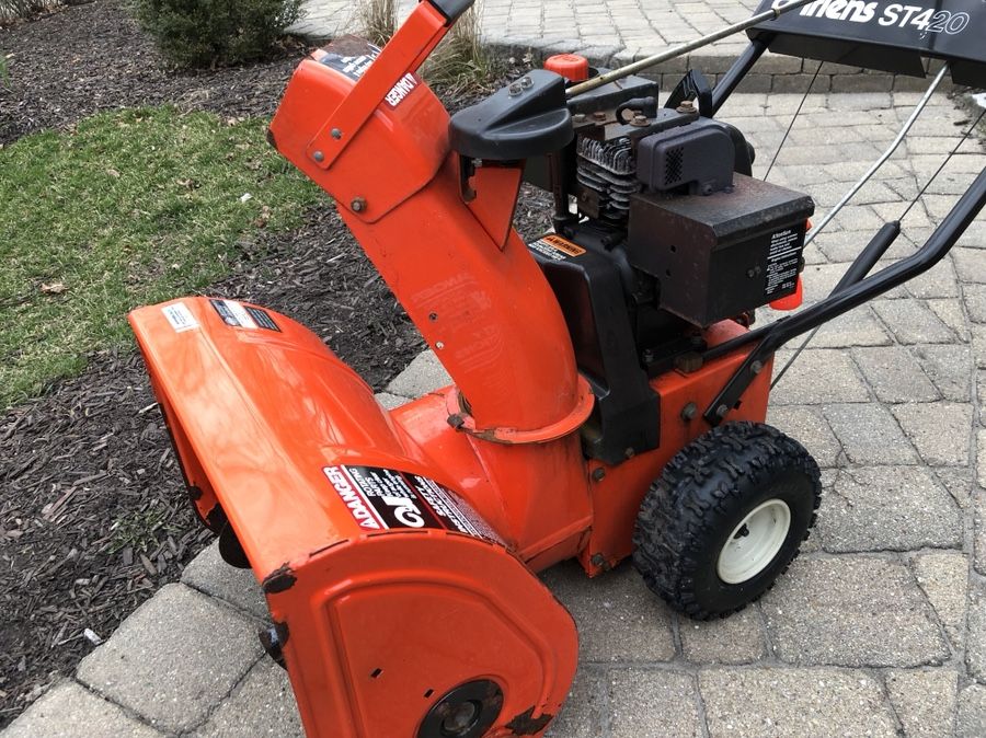 Ariens Gas Snow blower ST420 for Sale in Naperville, IL - OfferUp