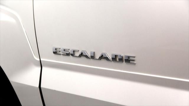 2004 Cadillac Escalade