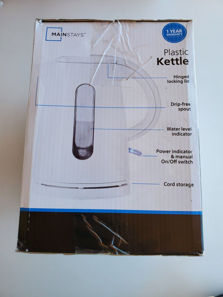 NEW Mainstays 1.7 Liter Plastic Kettle Cordless One Touch  White