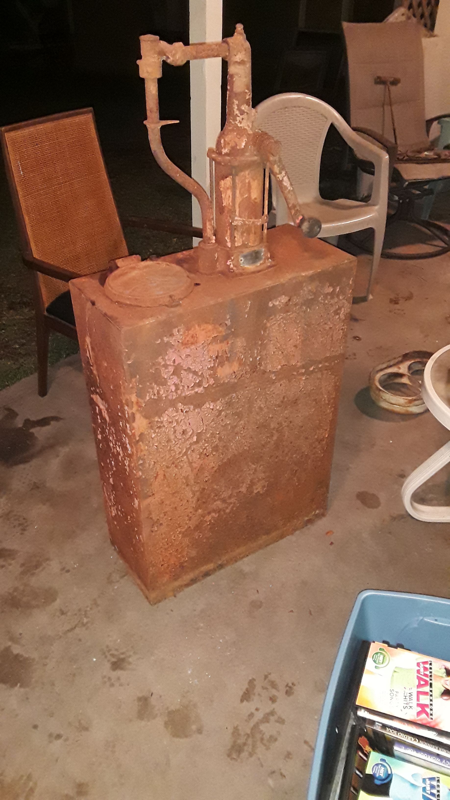 Vintage Motor Oil Lubester Pump Dispenser Hand Crank. MADE BY "service