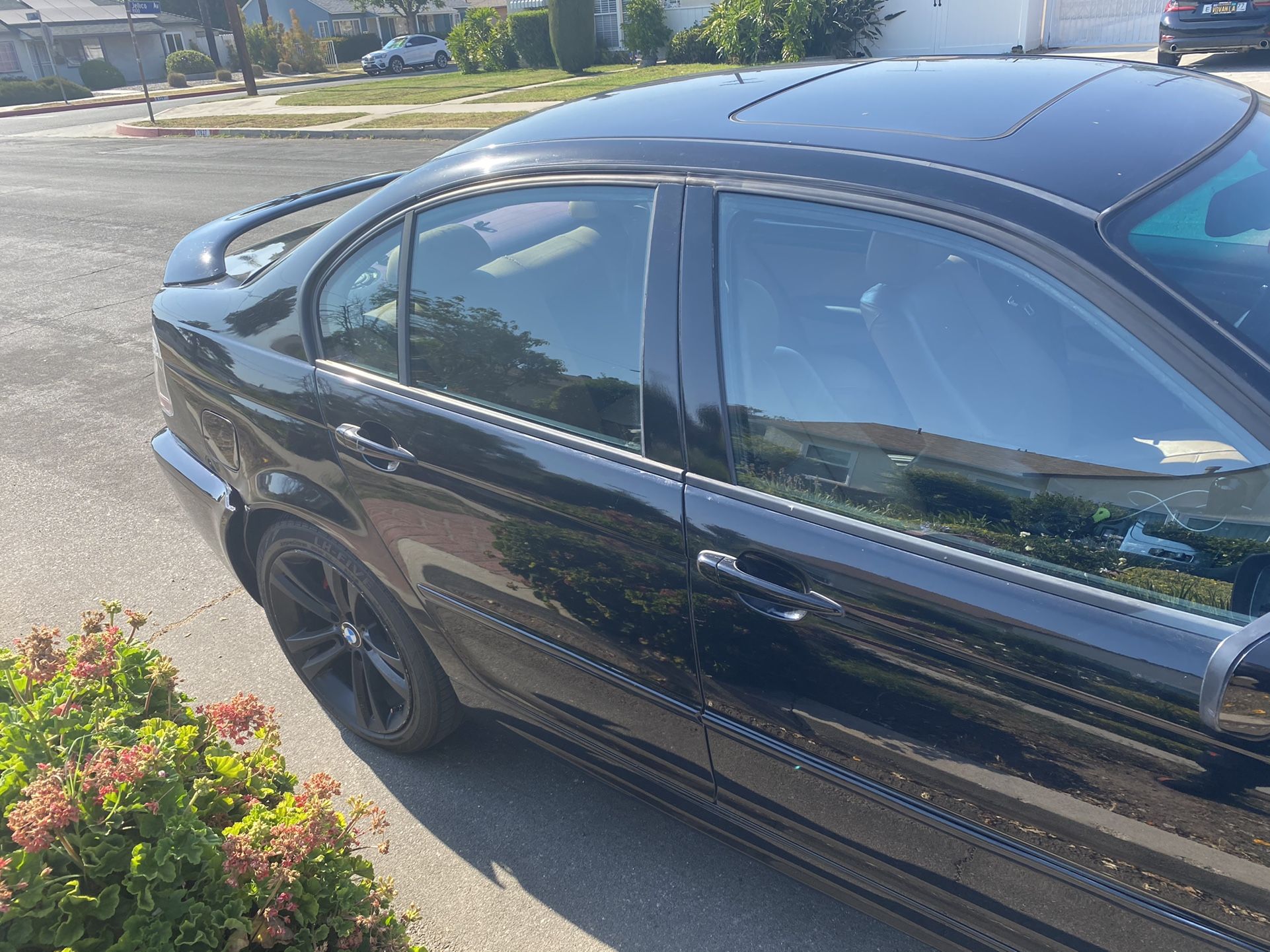 2002 BMW 325i