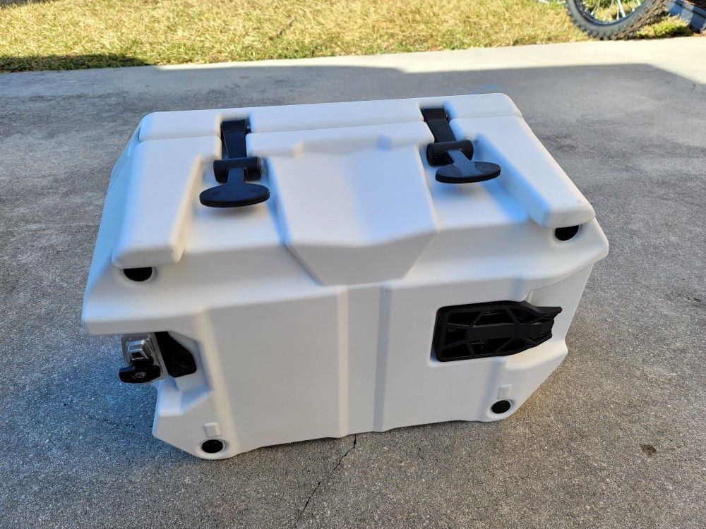 Sea Doo Linq Cooler For The 2018 2019 2020 And 2021 seadoo GTX RXTX GTI ...