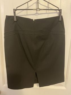  Express Pencil Skirt Black Size 2. Freshly dry cleaned. Thumbnail
