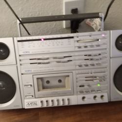 Vintage Yorx Loud Good Sound. Cassette Player Needs Some for Sale in Orange, CA OfferUp