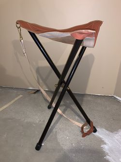 Orvis Tripod Style Leather hunting fishing hiking chair Thumbnail