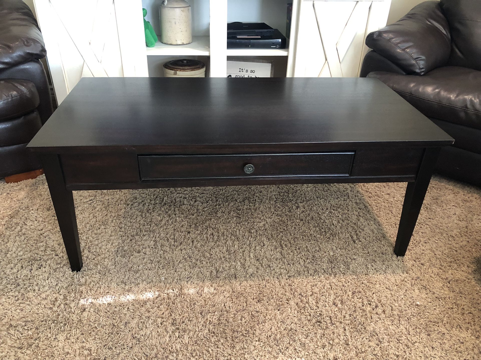 Brand New Coffee Table With Matching Side Tables