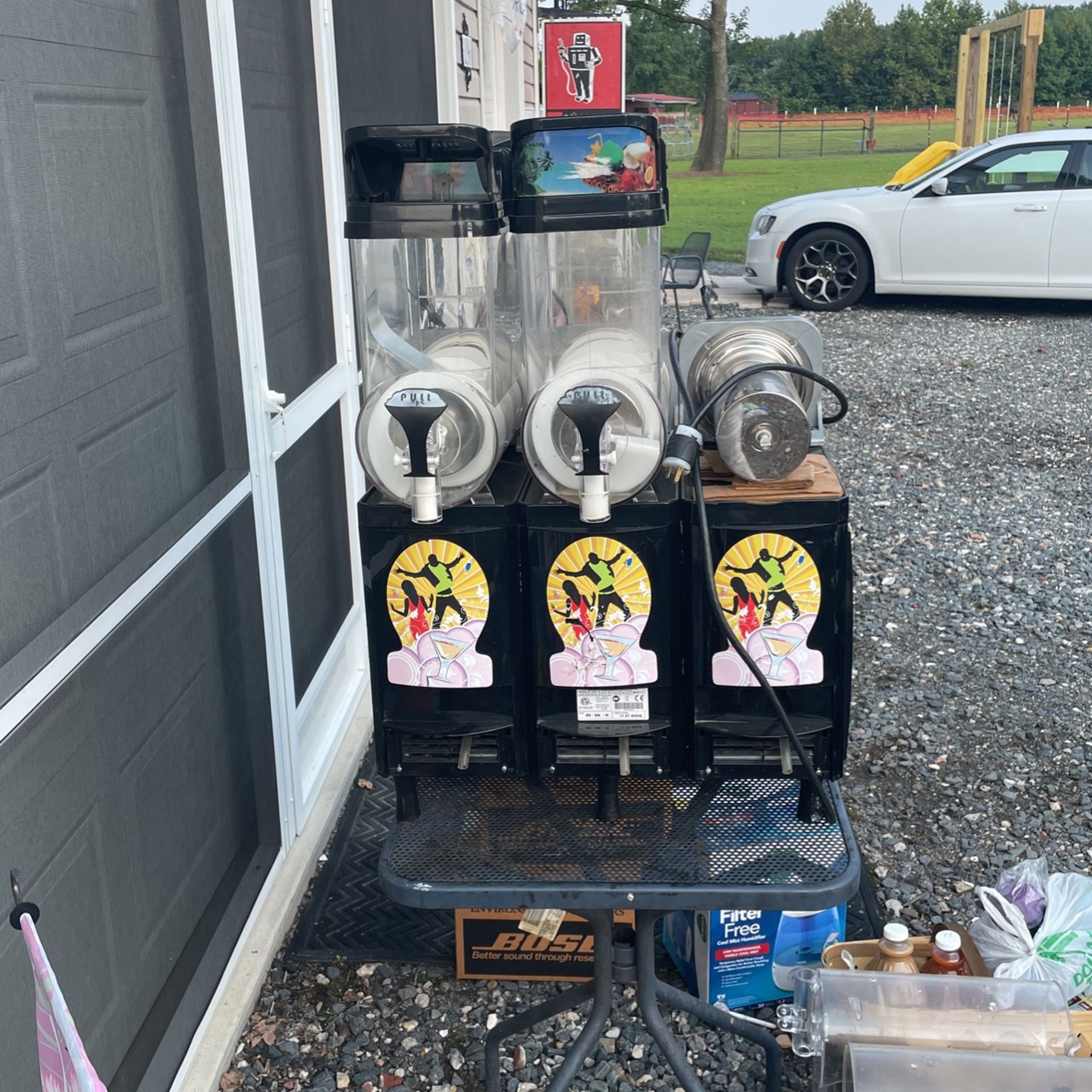Frozen drink machine good shape