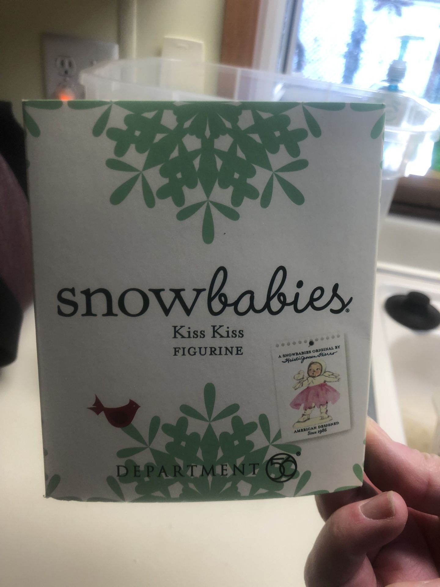 Snowbabies Kiss Kiss Collectible