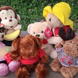 Toys Vintage Paddington Bear, Disney Mini, Linzy Monkey and +      Thumbnail