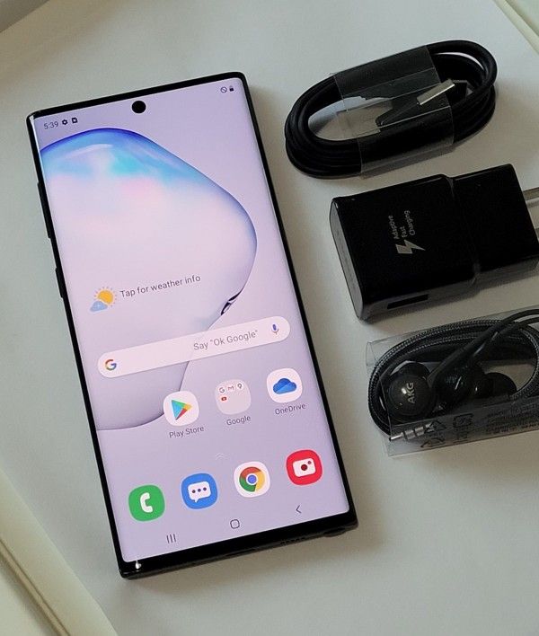Samsung Galaxy Note 10 , 256GB , Unlocked for All Company Carrier, Excellent Condition like New