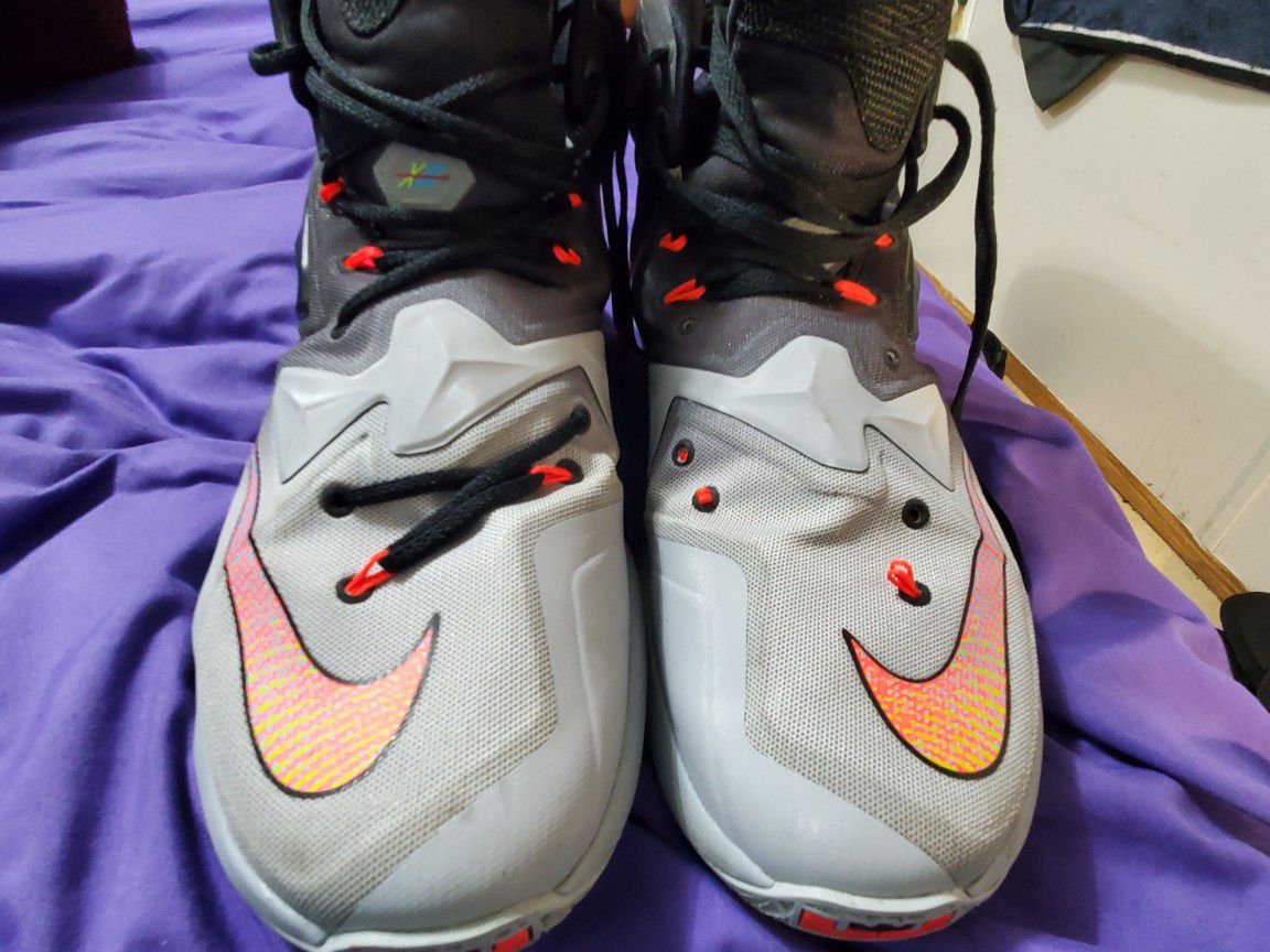 Nike lebron james 13th 2015s. basketball shoes 