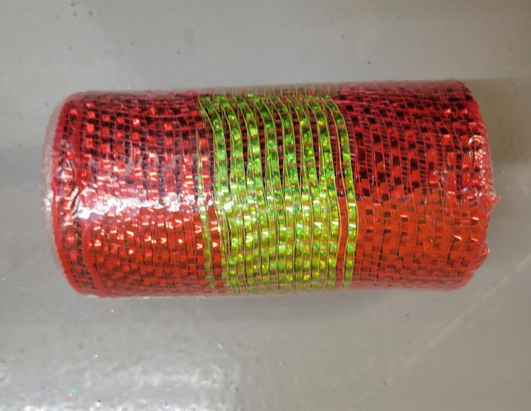 Red And Green Striped Christmas Deco Mesh