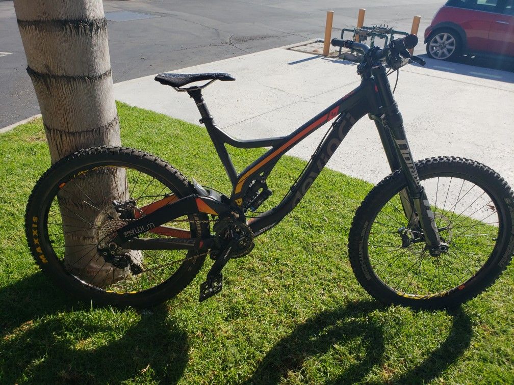 DEVINCI WILSON XP 2014年モデル 26インチ Sサイズ - andmimarlik.com.tr