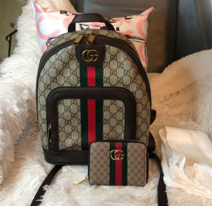 G G Backpack With Small Wallet