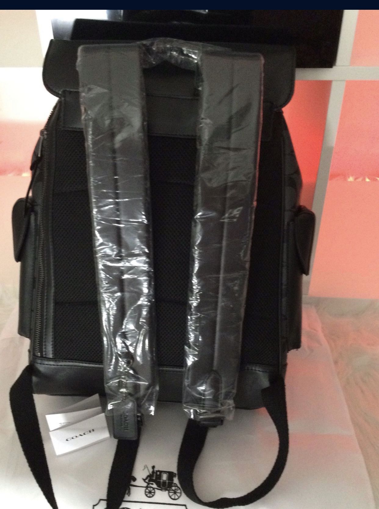 Coach Men's Track Bagpack 😍