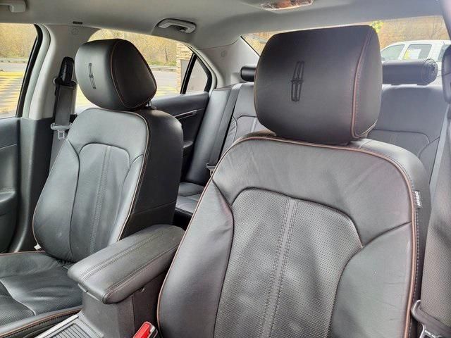 2012 Lincoln MKZ