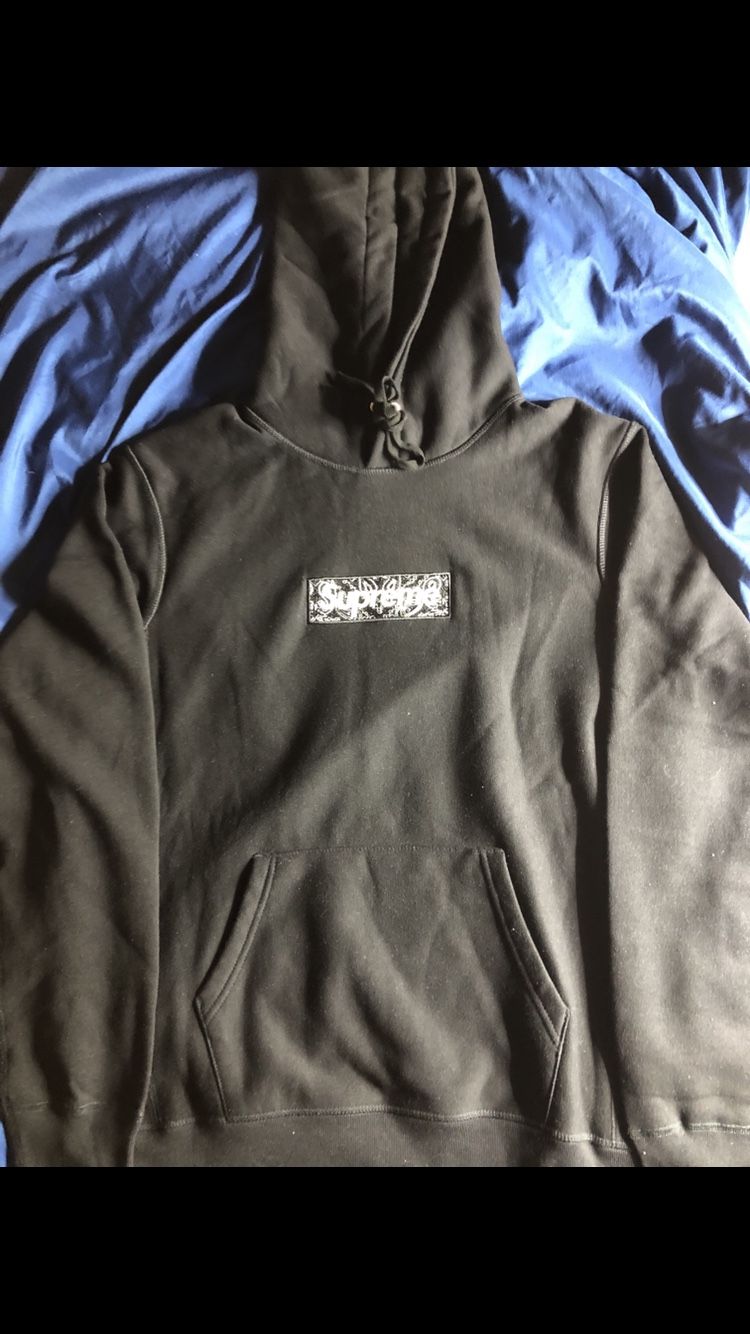 Supreme Bandana Box logo Hoodie Size Medim
