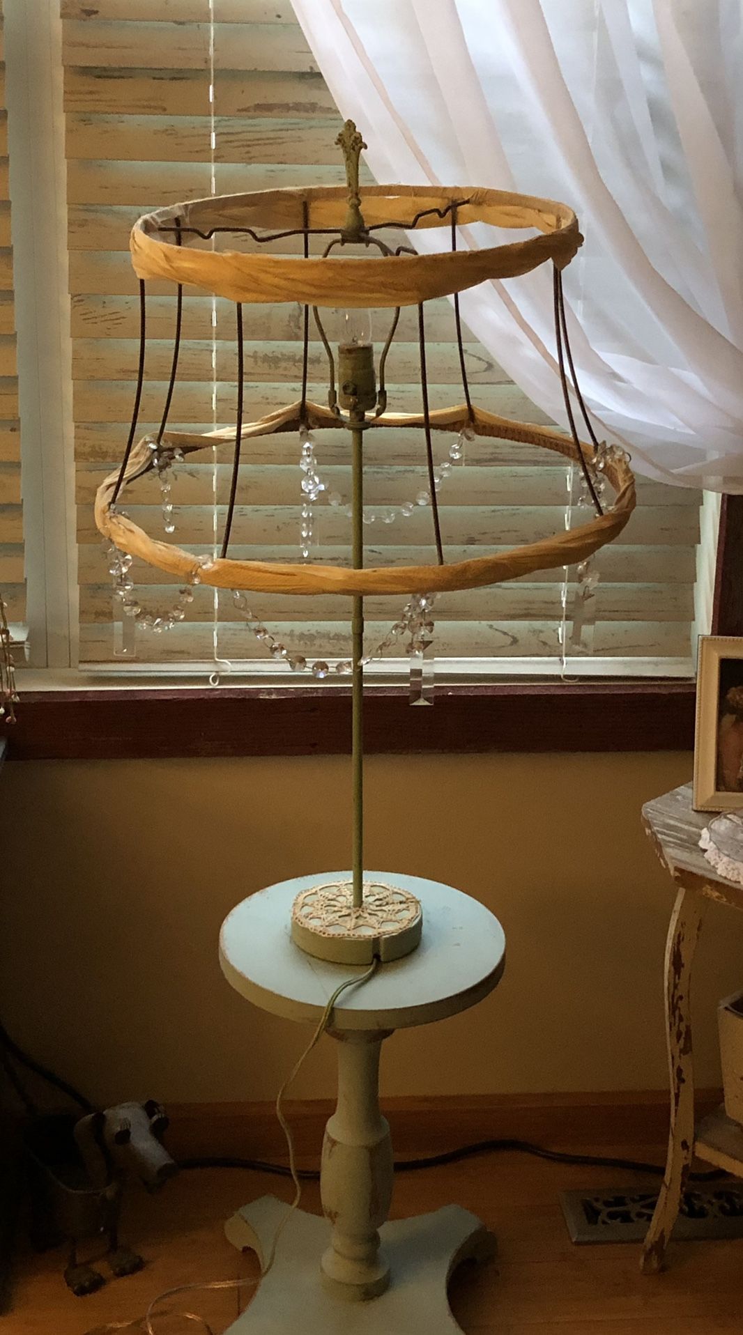Antique Shabby Chic Lamp