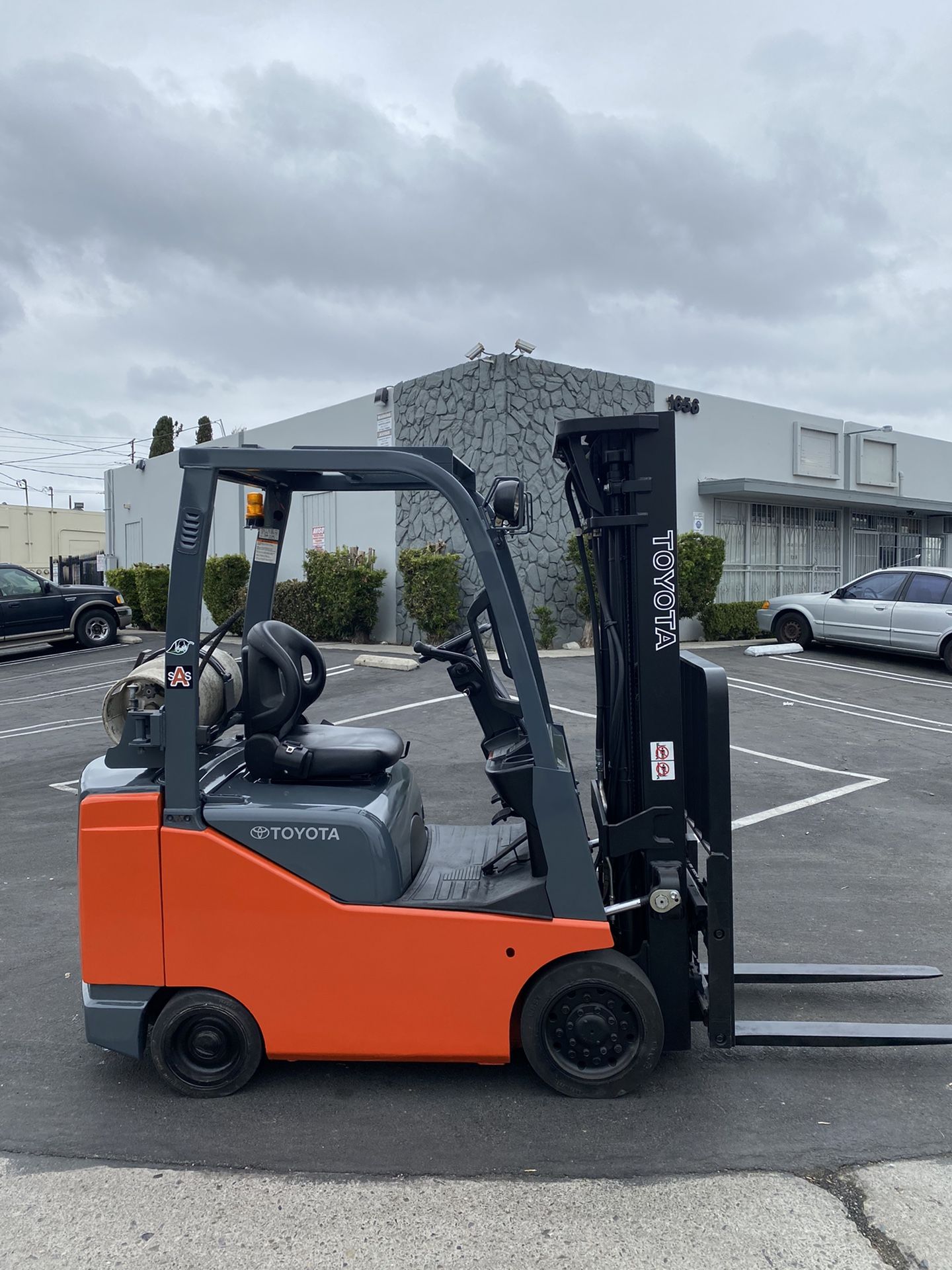 2014 Toyota Forklift 8FGCSU20 4000 LBS SMALL FRAME