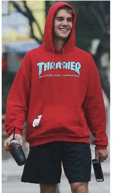 Thrasher red hoodie Thumbnail