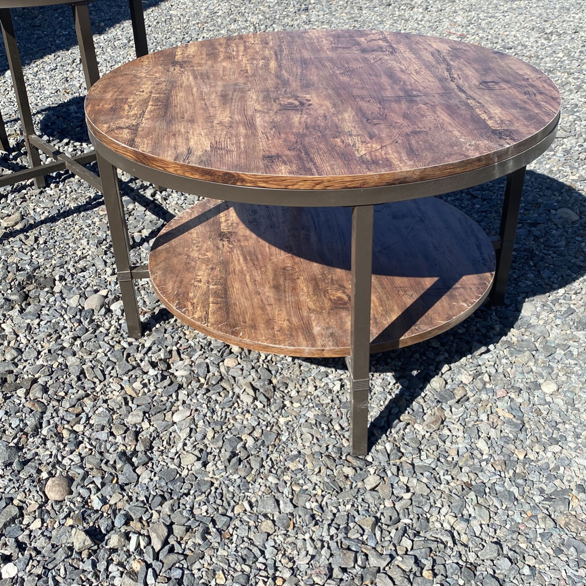Coffee Table With Two Side Tables 