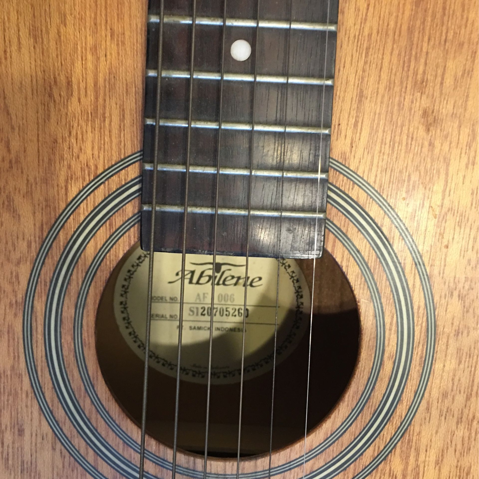 Abilene AF-006 3/4 Size 6 String Acoustic Guitar w/Gig Bag