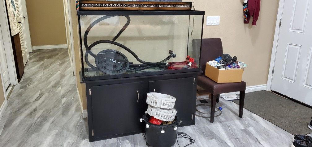 65 Gallon Fish Tank with Stand