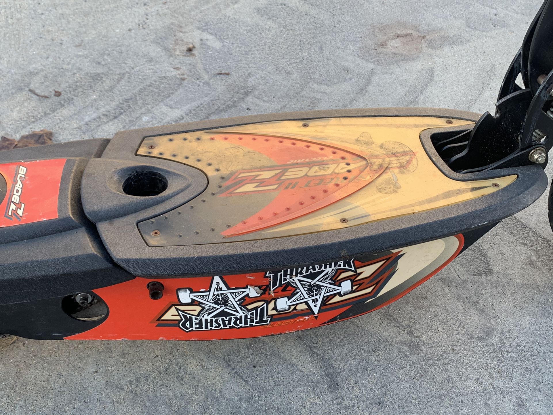 BladeZ XTR Street II 450 Watt Electric Scooter, brand new batteries